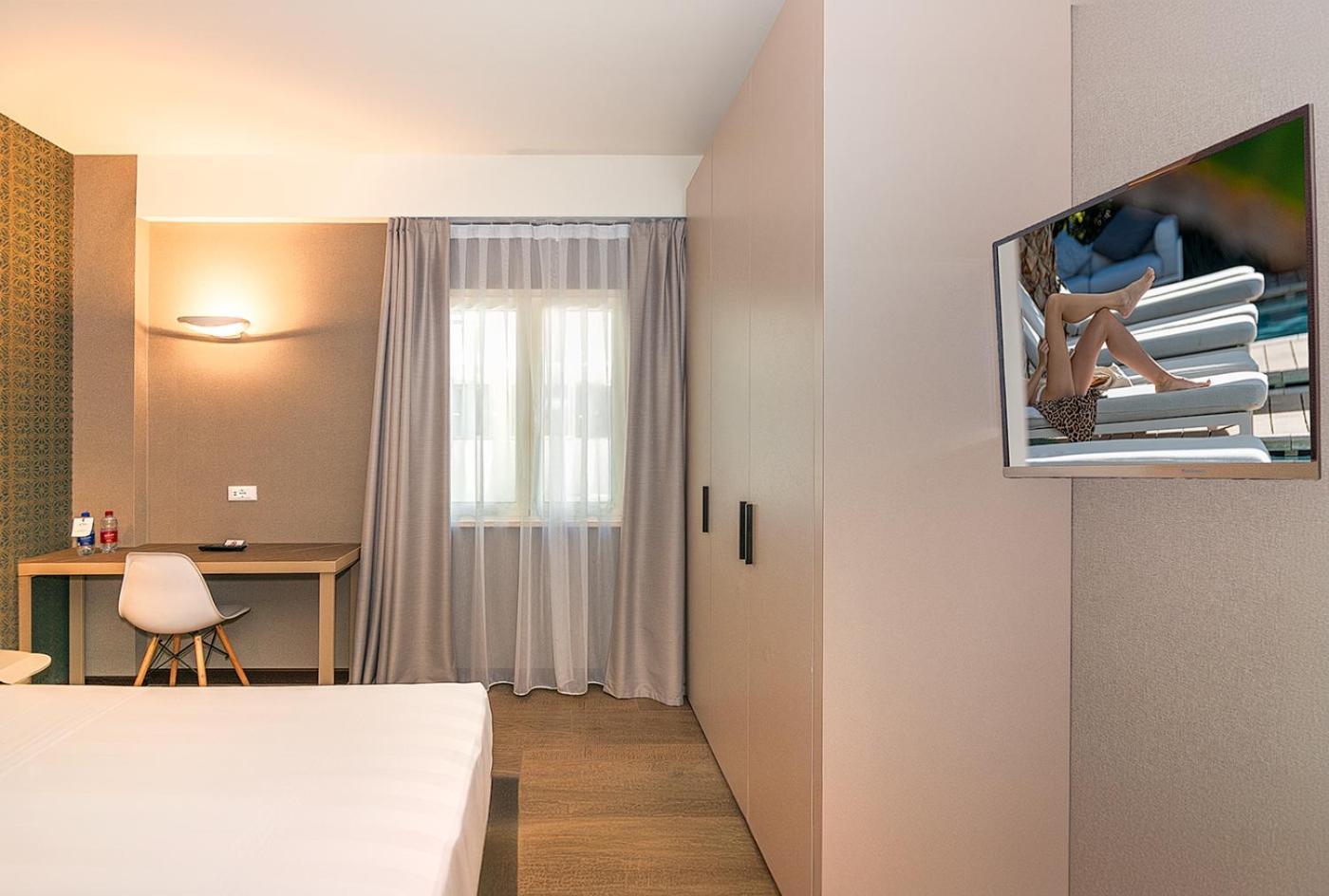 Hotel Joseph 마리아나디피에트라산타 외부 사진